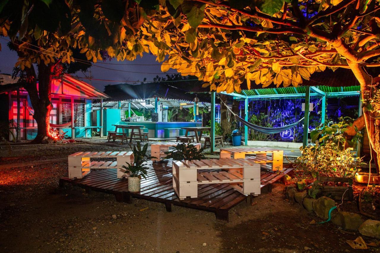 Cabanas Los Almendros Capurganá Esterno foto